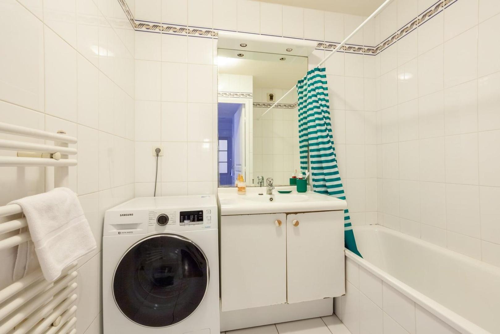 Apartament Spacious 1Br | Near City Center & Baby-Friendly! Lyon Zewnętrze zdjęcie